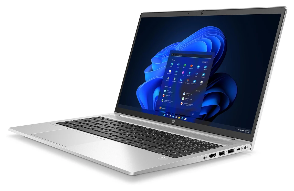 Referenční obrázek výrobce HP ProBook 455 G9 – šikmý pohled zepředu